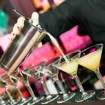 Mennyit keres egy bártender?