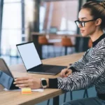 Mennyit keres egy adatrögzítő adminisztrátor?