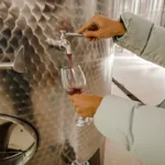 Mennyit keres egy borász?