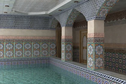 Mennyit keres egy díszítő mozaikos?