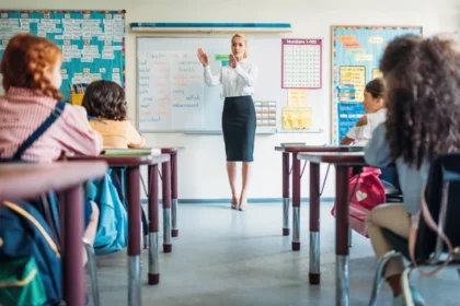 Gyógypedagógiai asszisztens mennyit keres?