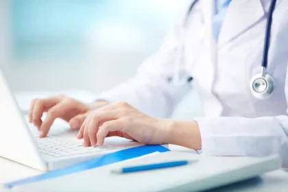 Mennyit keres egy doktor?
